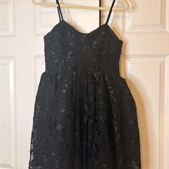 NWT Betsey Johnson "Lucia" mini dress - Picture 2 of 7